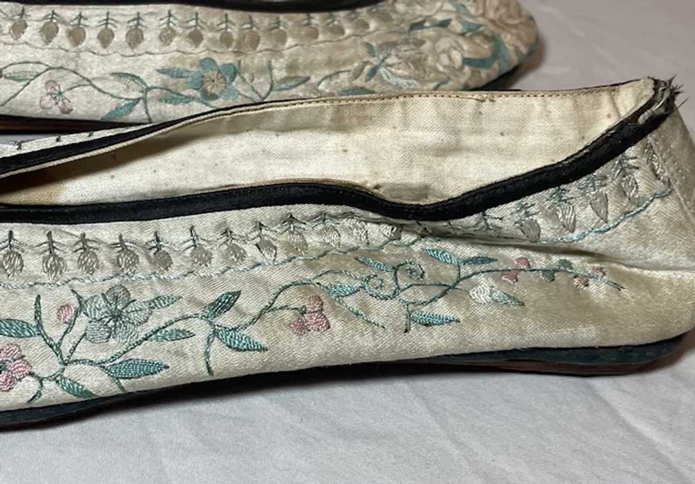 Antique handmade Chinese embroidered silk needlep… - image 8