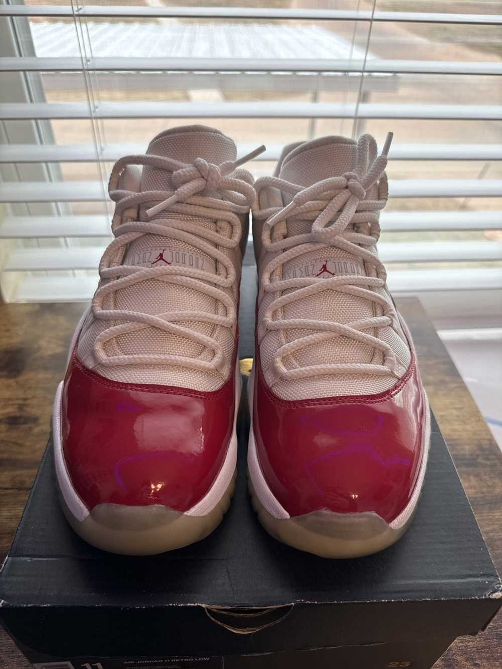 Jordan Brand × Nike 2016 Cherry 11 low - image 3