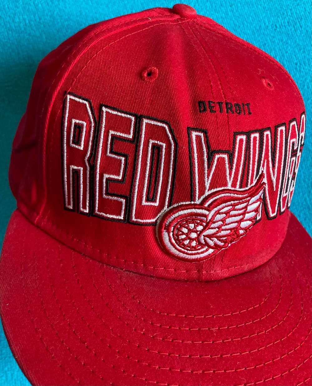 NHL × New Era × Vintage Detroit Red Wings sports … - image 3
