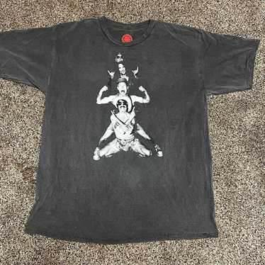 Red Hot Chilipeppers T Shirt New Large Autentic F… - image 1