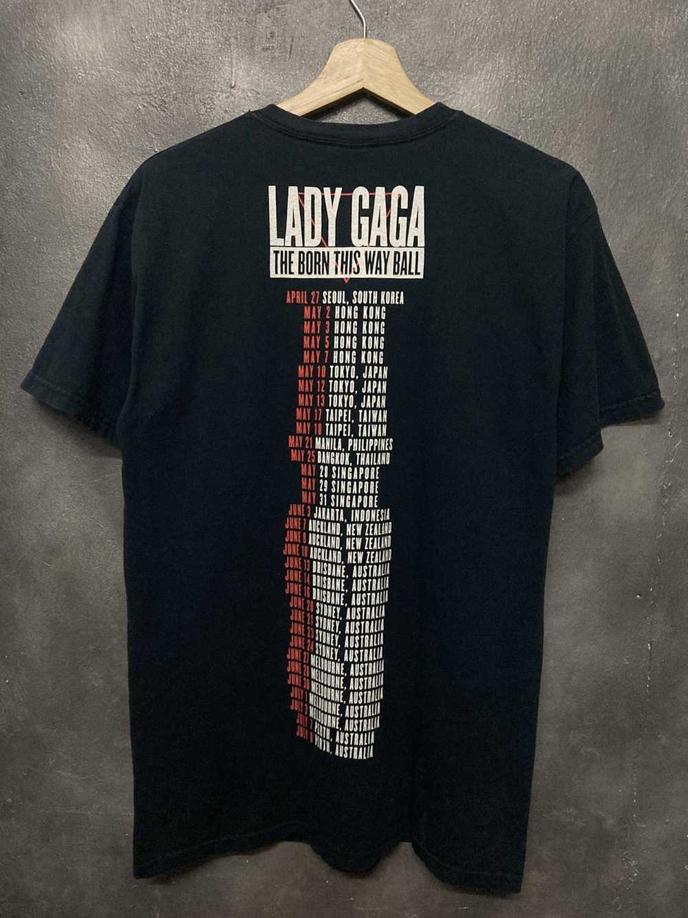 Band Tees × Rock T Shirt × Tour Tee Lady Gaga 201… - image 2