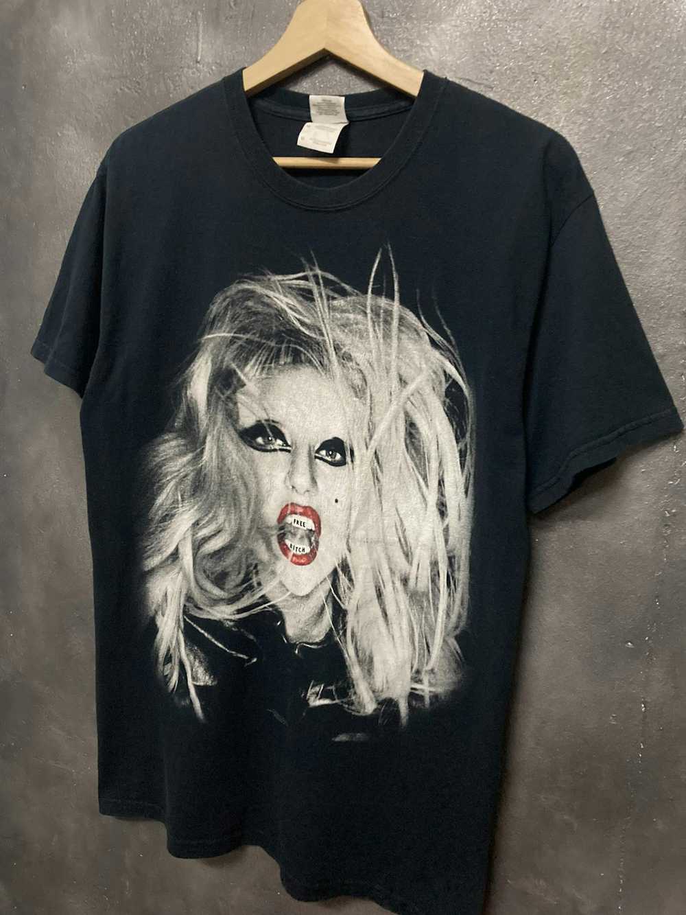 Band Tees × Rock T Shirt × Tour Tee Lady Gaga 201… - image 4