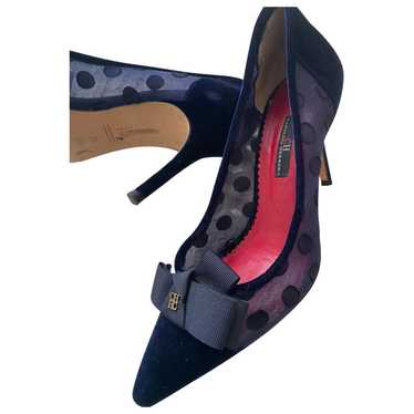 Carolina Herrera Cloth heels - image 1