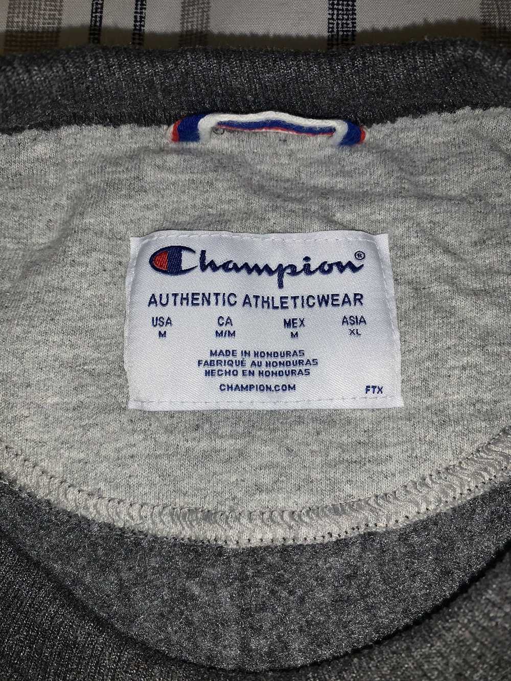 Champion × Vintage Vintage Champion Crewneck - image 5