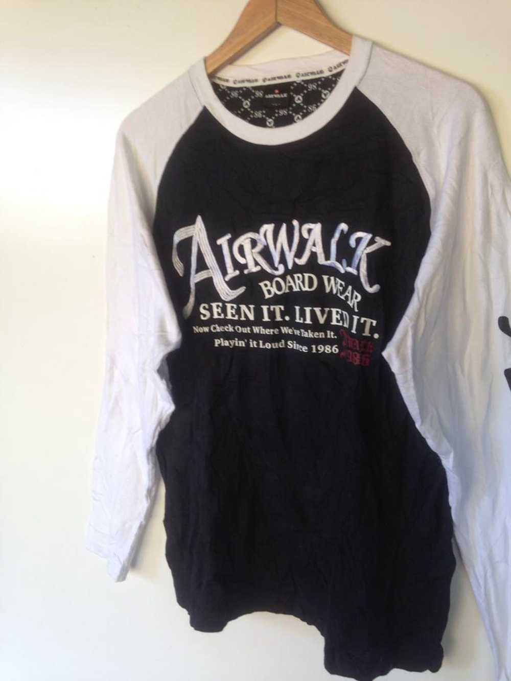 Airwalk Vintage Airwark long sleeves board wear - image 4