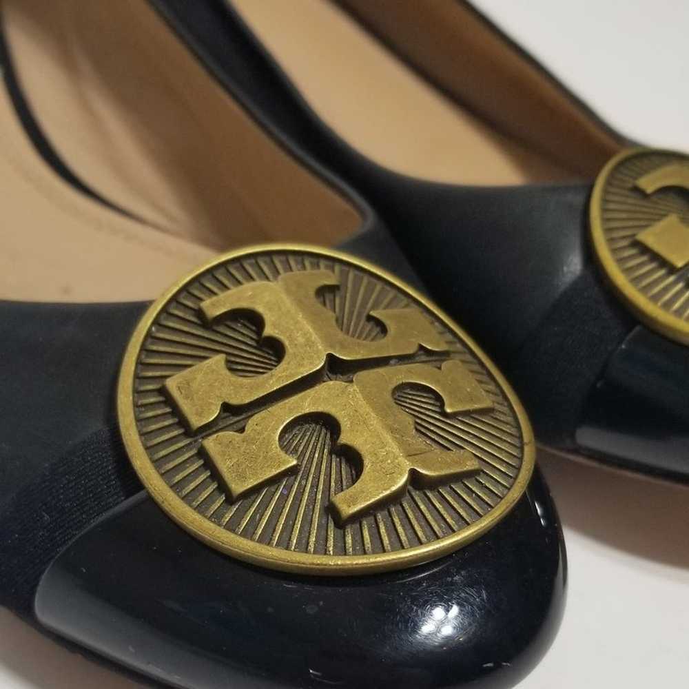 Black Tory Burch with the double T hardware, size… - image 2