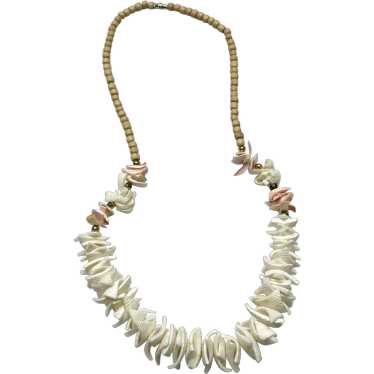 Vintage sea shell beaded necklace - image 1