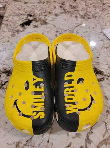 Crocs x smiley world - Gem