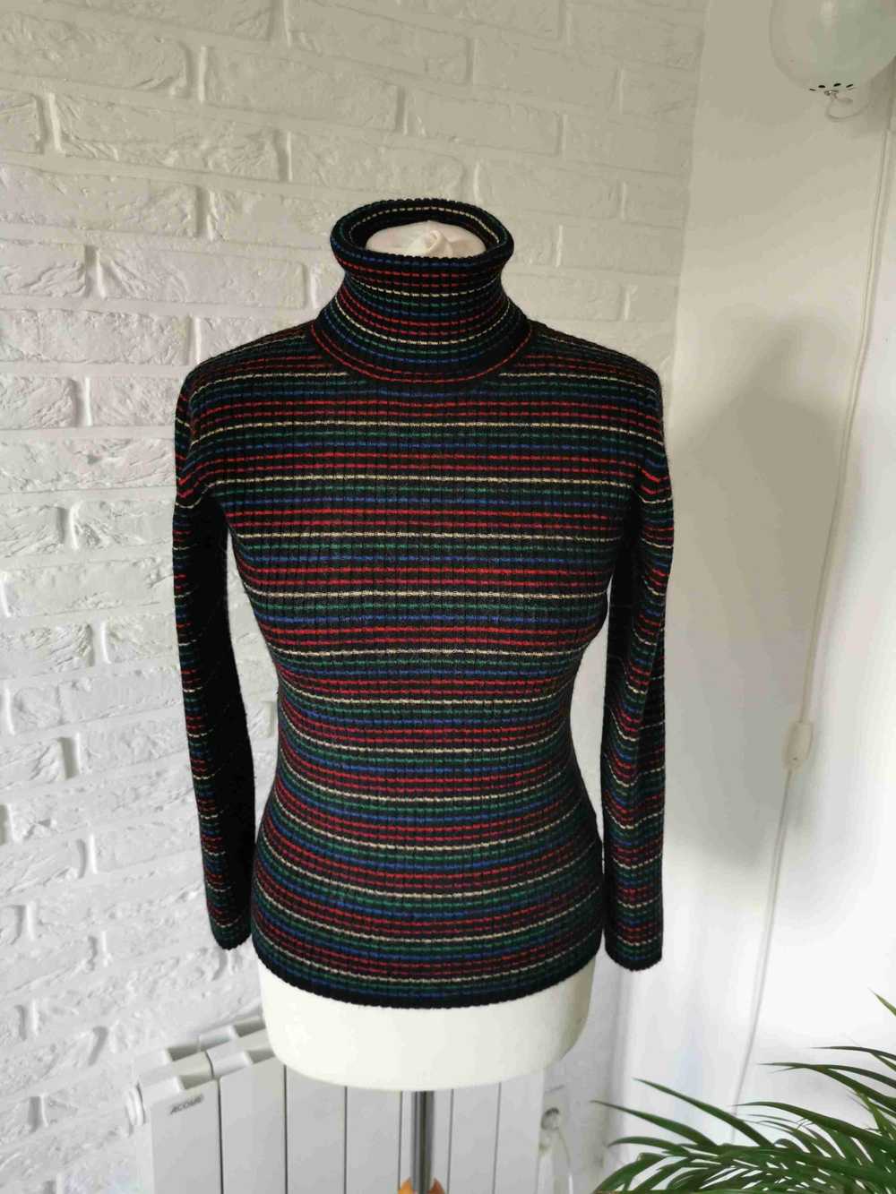 Mesh collar - Ribbed knit and striped turtleneck … - image 3