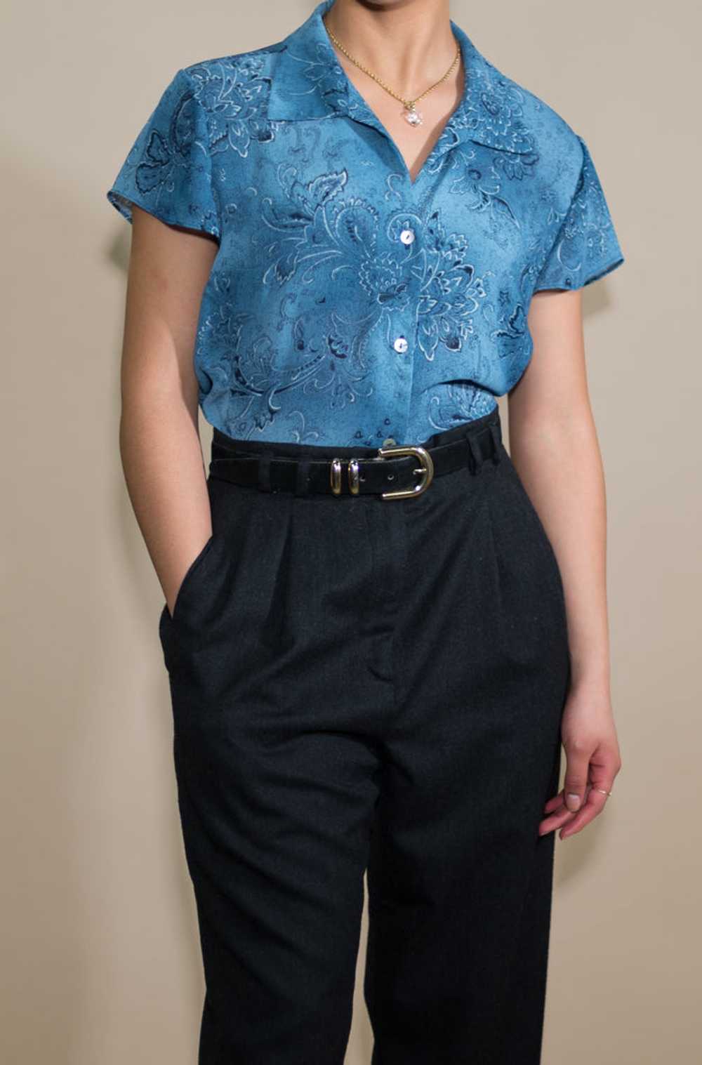 Vintage Blue Floral Blouse - image 1