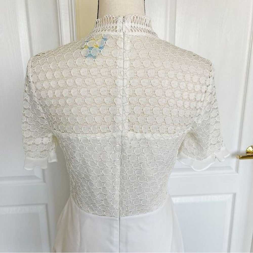 CeCe Size 4 White Intricate Detail Dotted Pattern… - image 11