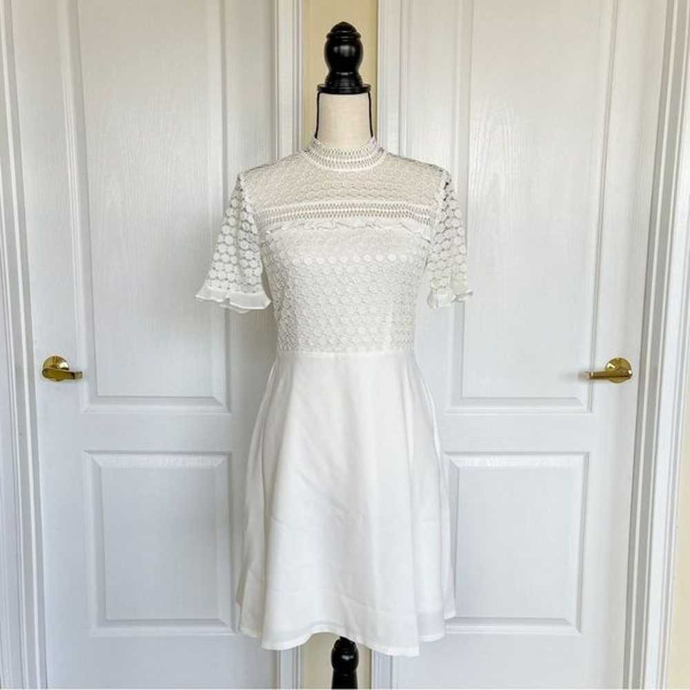 CeCe Size 4 White Intricate Detail Dotted Pattern… - image 1