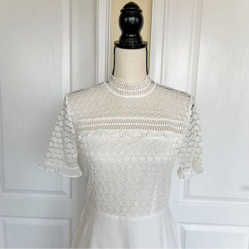 CeCe Size 4 White Intricate Detail Dotted Pattern… - image 2