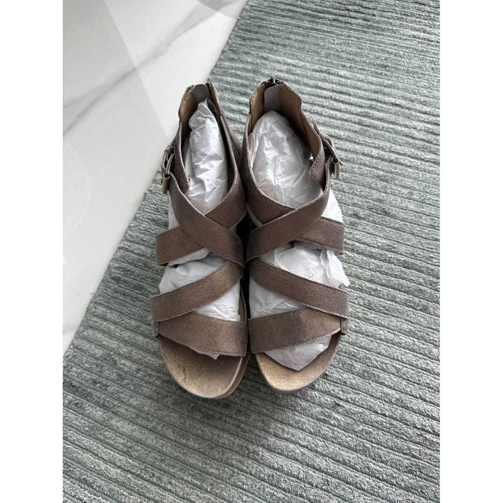 Eileen Fisher Leather flip flops - image 8