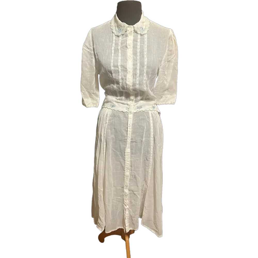 Vintage 40's lightweight white dress shabby chic - image 1