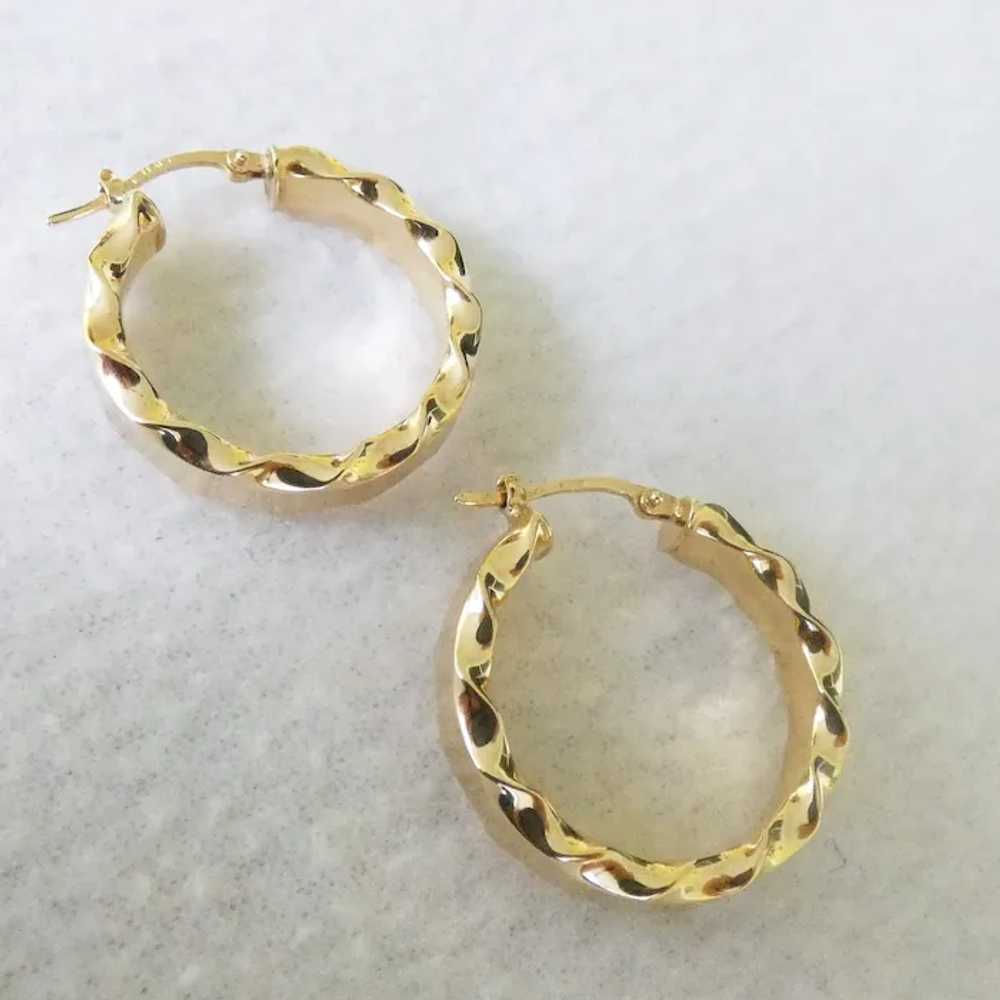 14k Wreath shaped Earrings - image 2