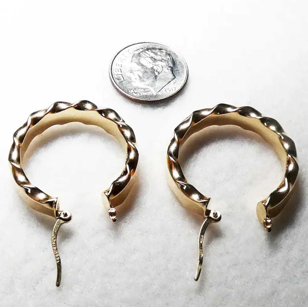 14k Wreath shaped Earrings - image 6