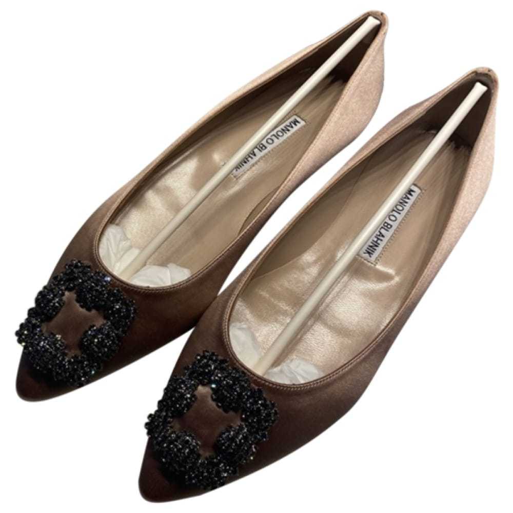 Manolo Blahnik Hangisi cloth ballet flats