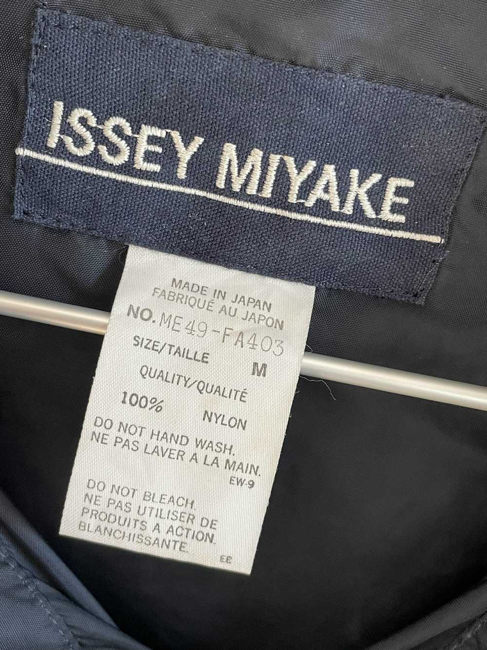 Issey Miyake × Vintage ISSEY MIYAKE Coat Trench M… - image 6