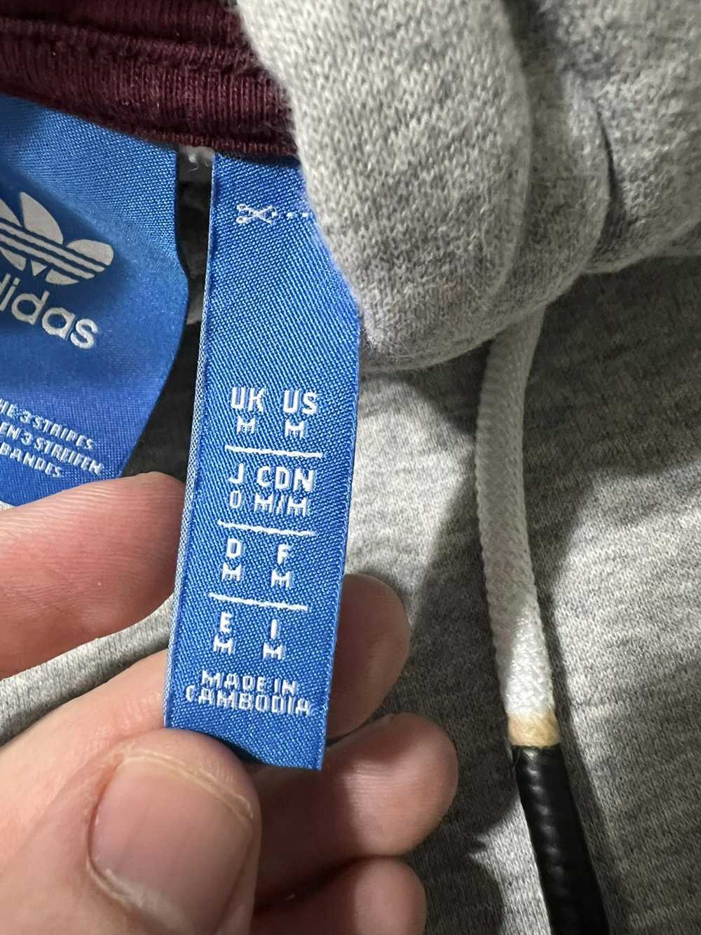 Adidas Adidas “the brand with 3 tripes” hoodie si… - image 2
