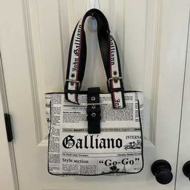 John galliano newspaper print - Gem