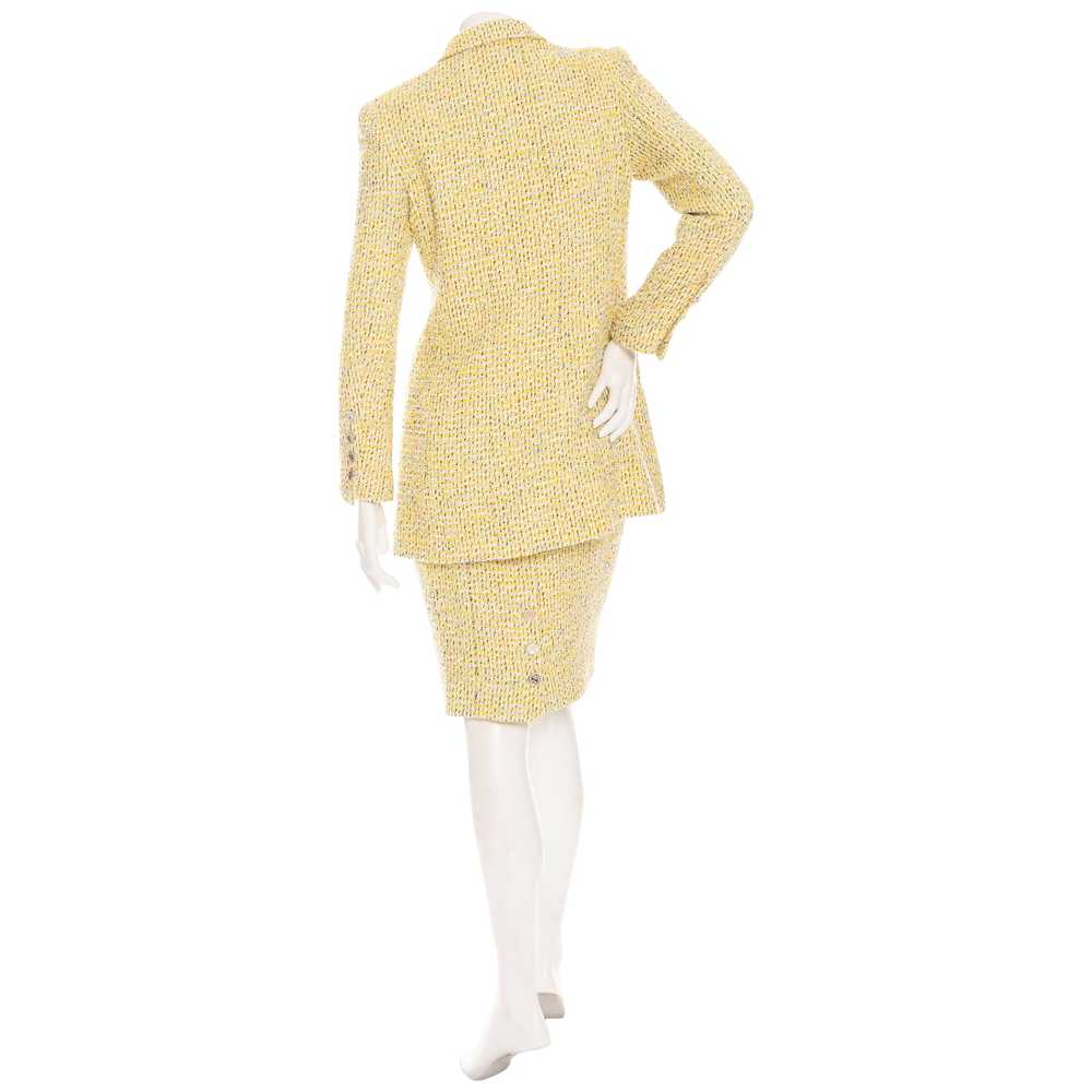 1996 Yellow Tweed Two-Piece Jacket and Skirt Suit - image 5