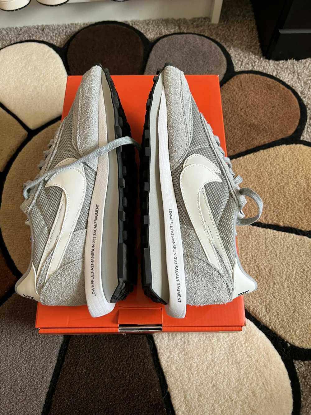 Fragment Design × Nike Sacai x fragment Grey - image 4