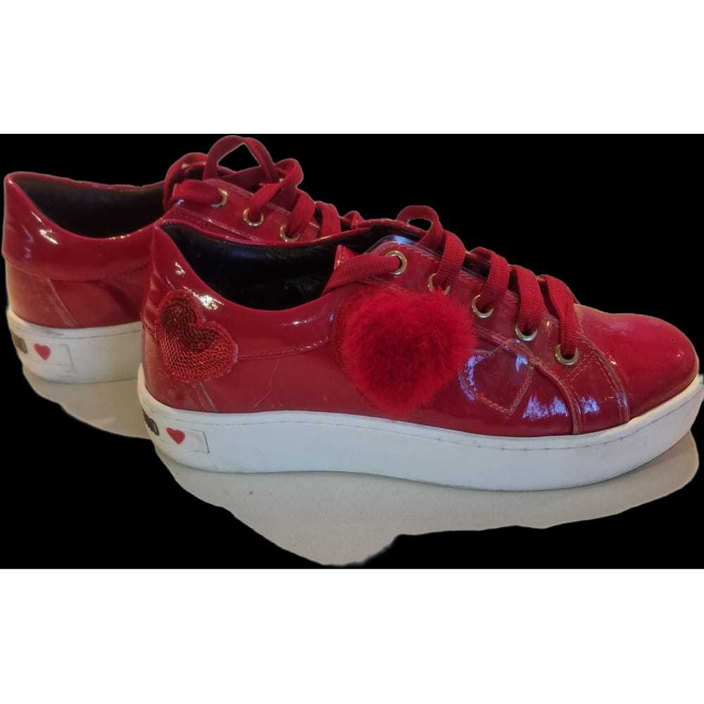 Moschino Love Patent leather trainers - image 5