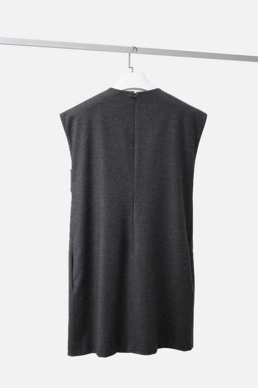 Gucci Gucci Charcoal Sleeveless Wool Shift Dress - image 2