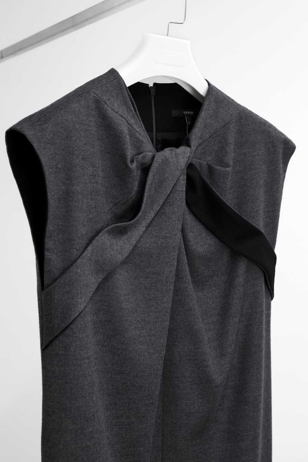 Gucci Gucci Charcoal Sleeveless Wool Shift Dress - image 3