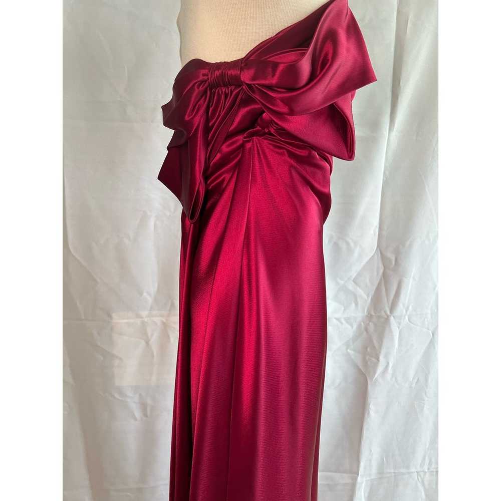 ABS Collection Red Satin Strapless Evening Gown S… - image 6