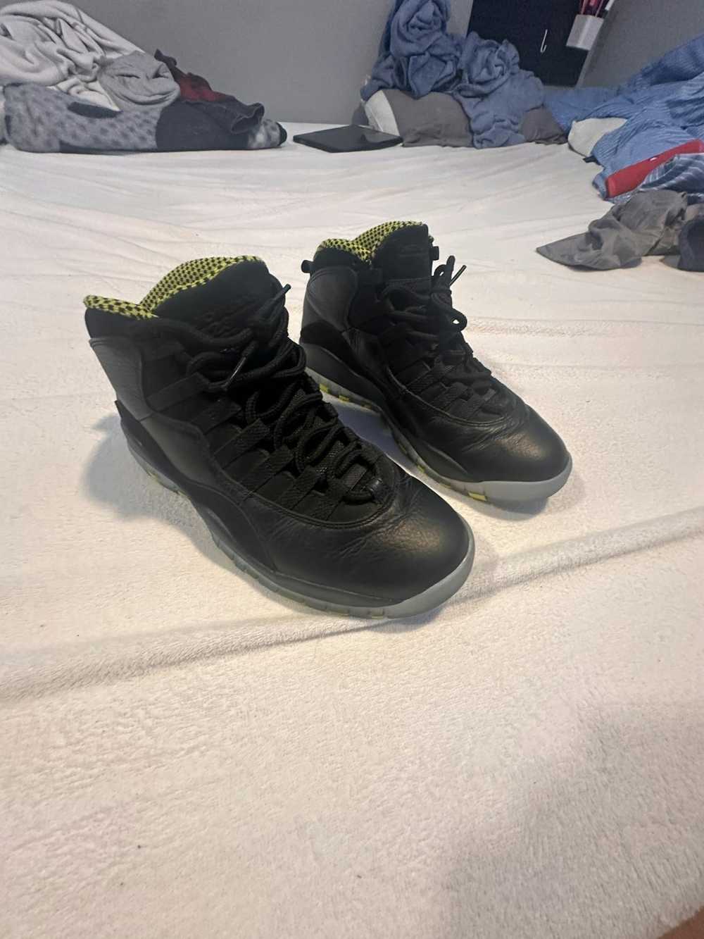 Jordan Brand × Nike Jordan retro 10 venoms - image 8