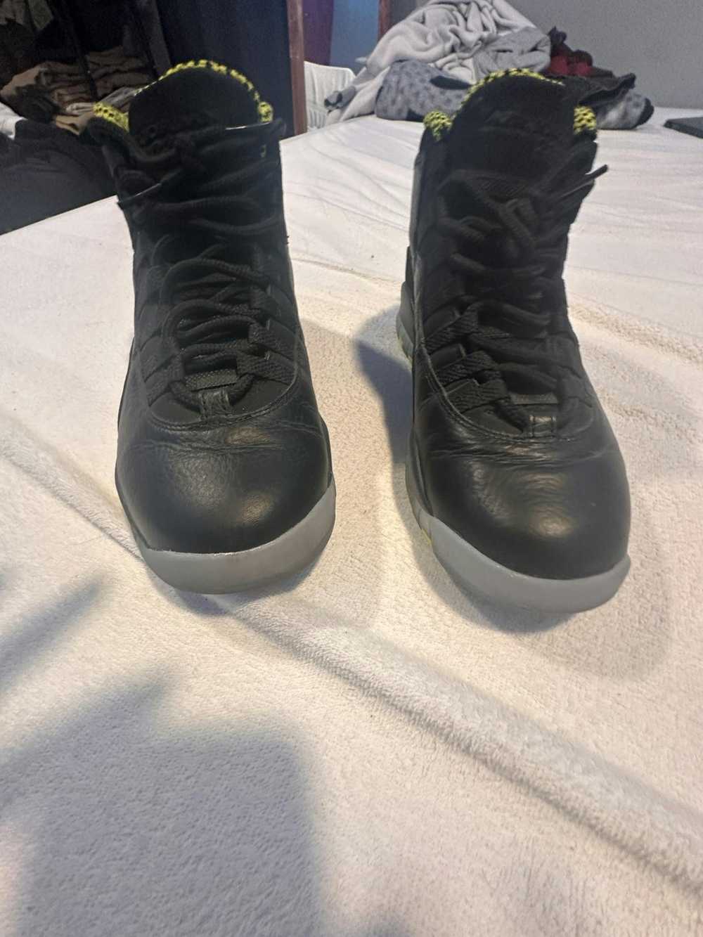 Jordan Brand × Nike Jordan retro 10 venoms - image 9