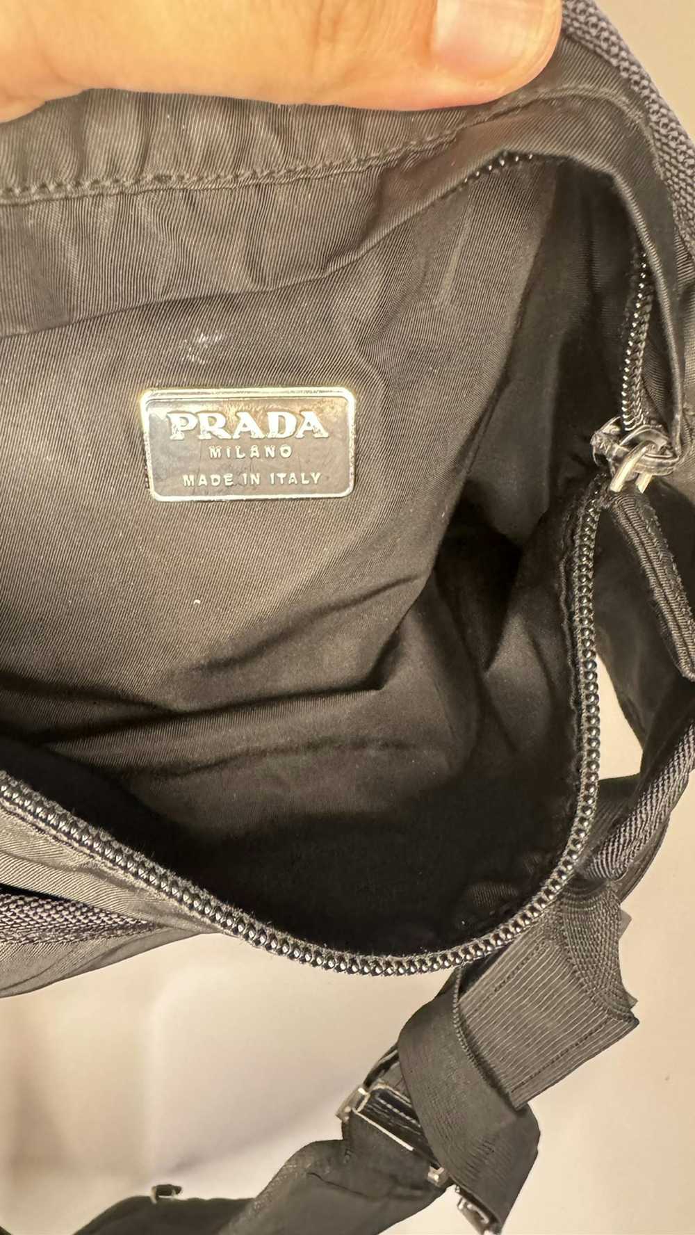 Prada Prada F/W1999 Cross body sling bag - image 4