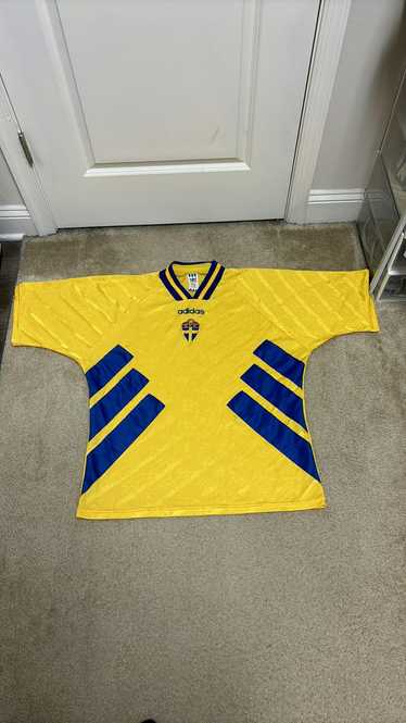 Adidas × Vintage Vintage Sweden Soccer Jersey