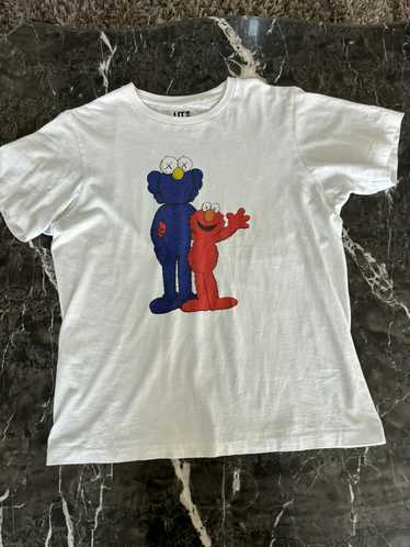 Kaws × Uniqlo KAWS x Uniqlo × Sesame Street BFF E… - image 1