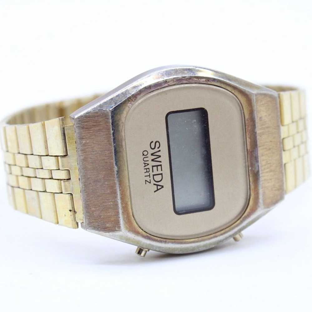 Vintage SWEDA Digital Watch Mens Gold Tone Stainl… - image 5
