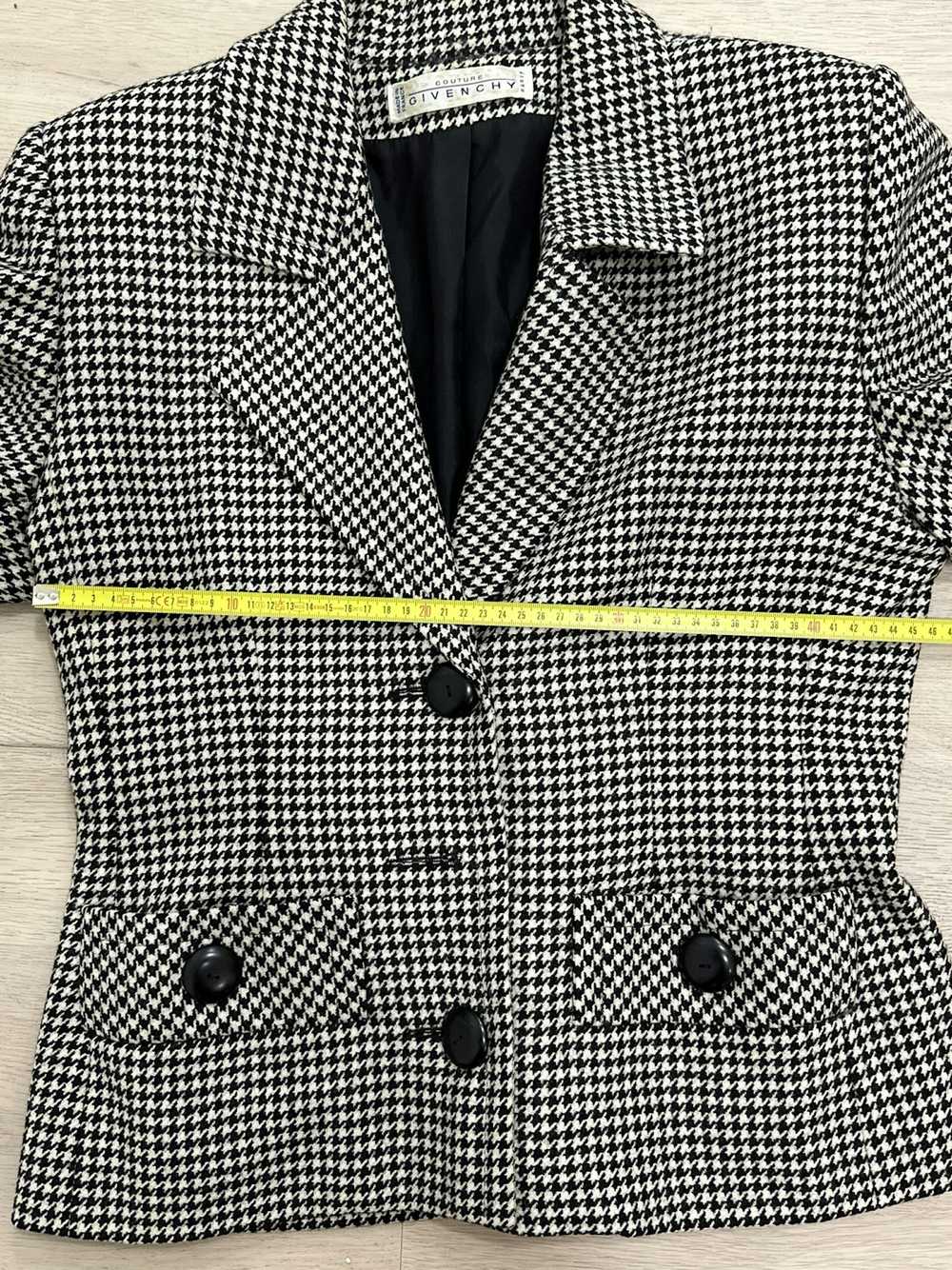 Givenchy Vintage couture houndstooth blazer - image 7