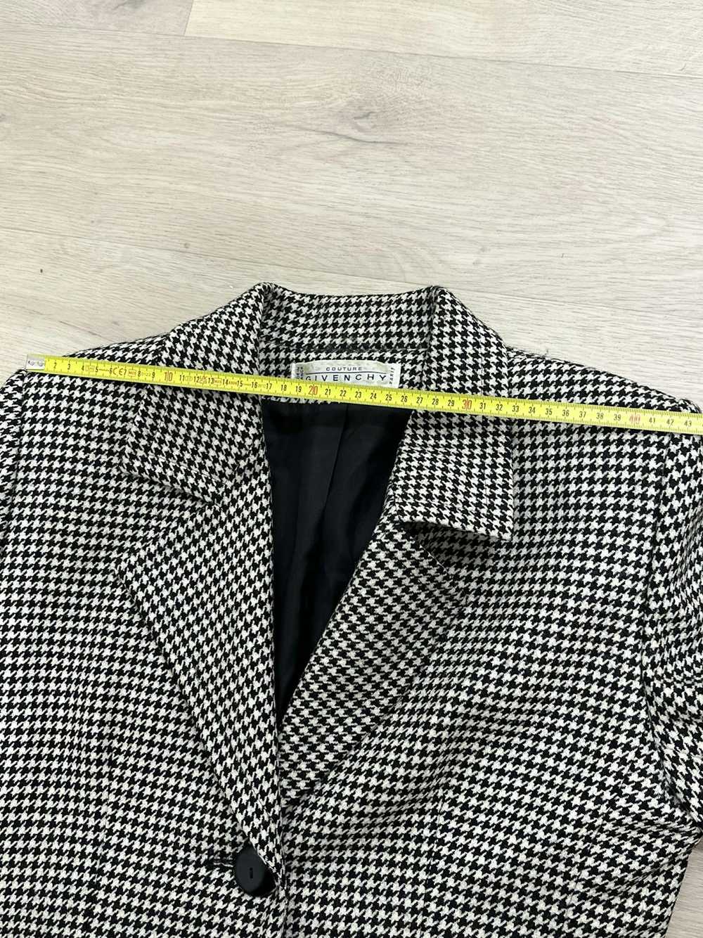 Givenchy Vintage couture houndstooth blazer - image 9