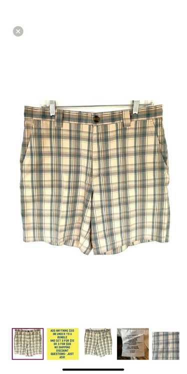 Columbia Columbia Plaid Cotton Casual Chino Shorts