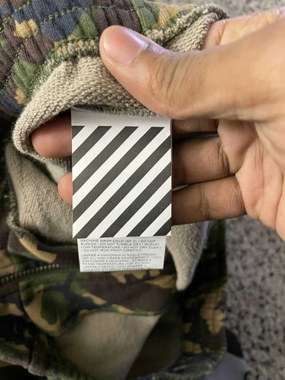 Off-White Off-white camo hoodie - image 4