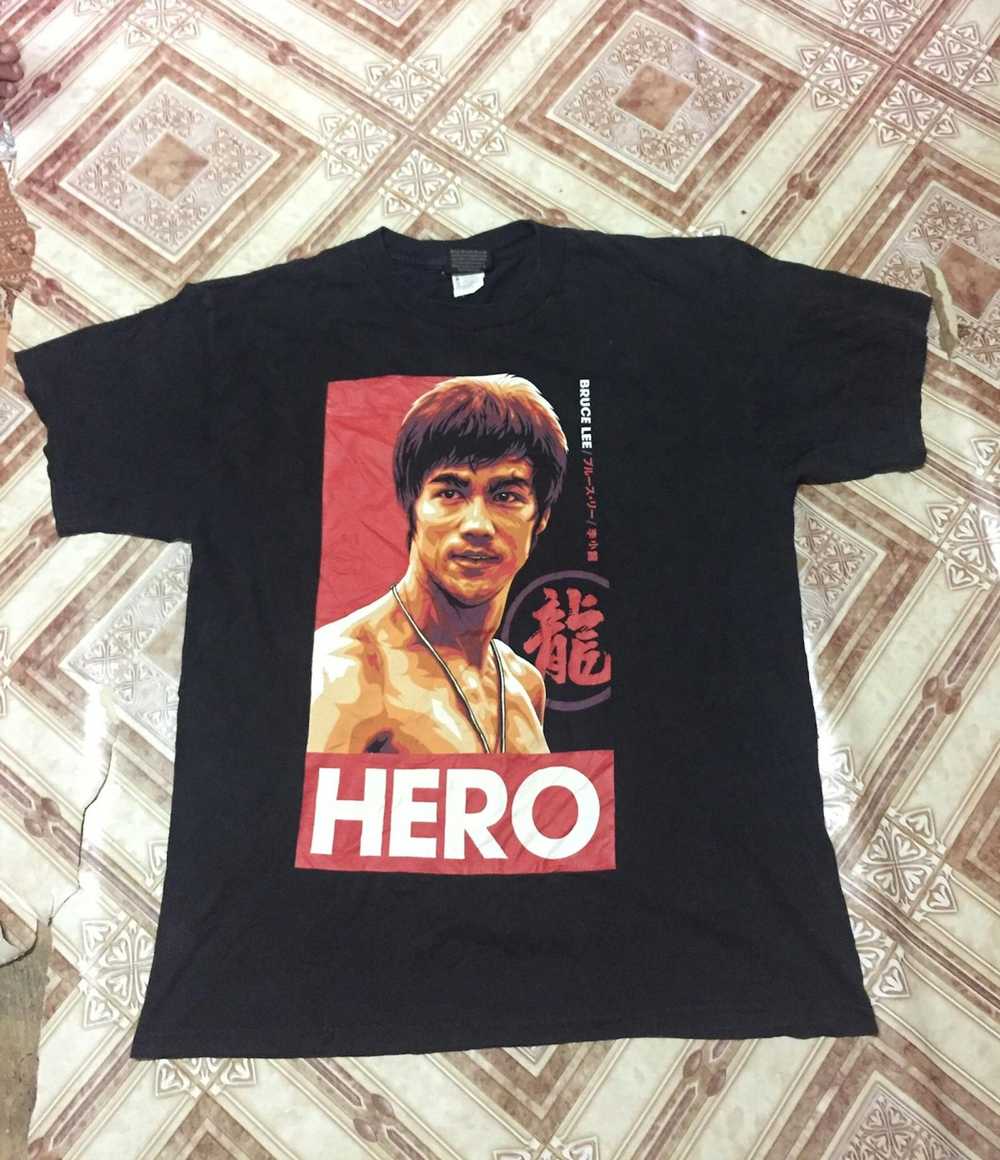 Bruce Lee × Vintage Vintage Bruce Lee Hero tshirt… - image 1