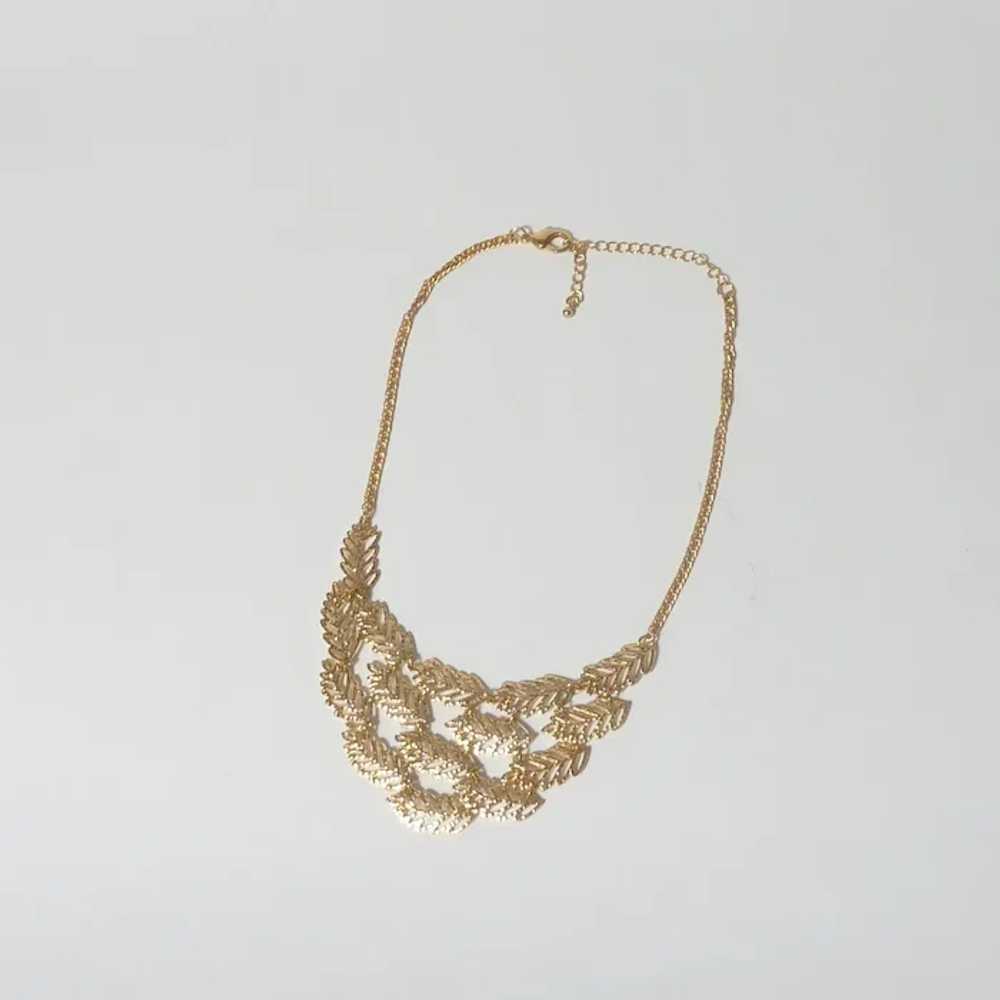 Gold Tone Leaf Necklace - image 5