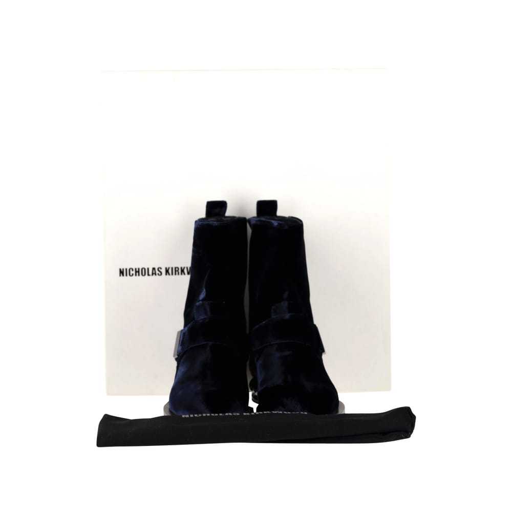 Nicholas Kirkwood Velvet ankle boots - image 7