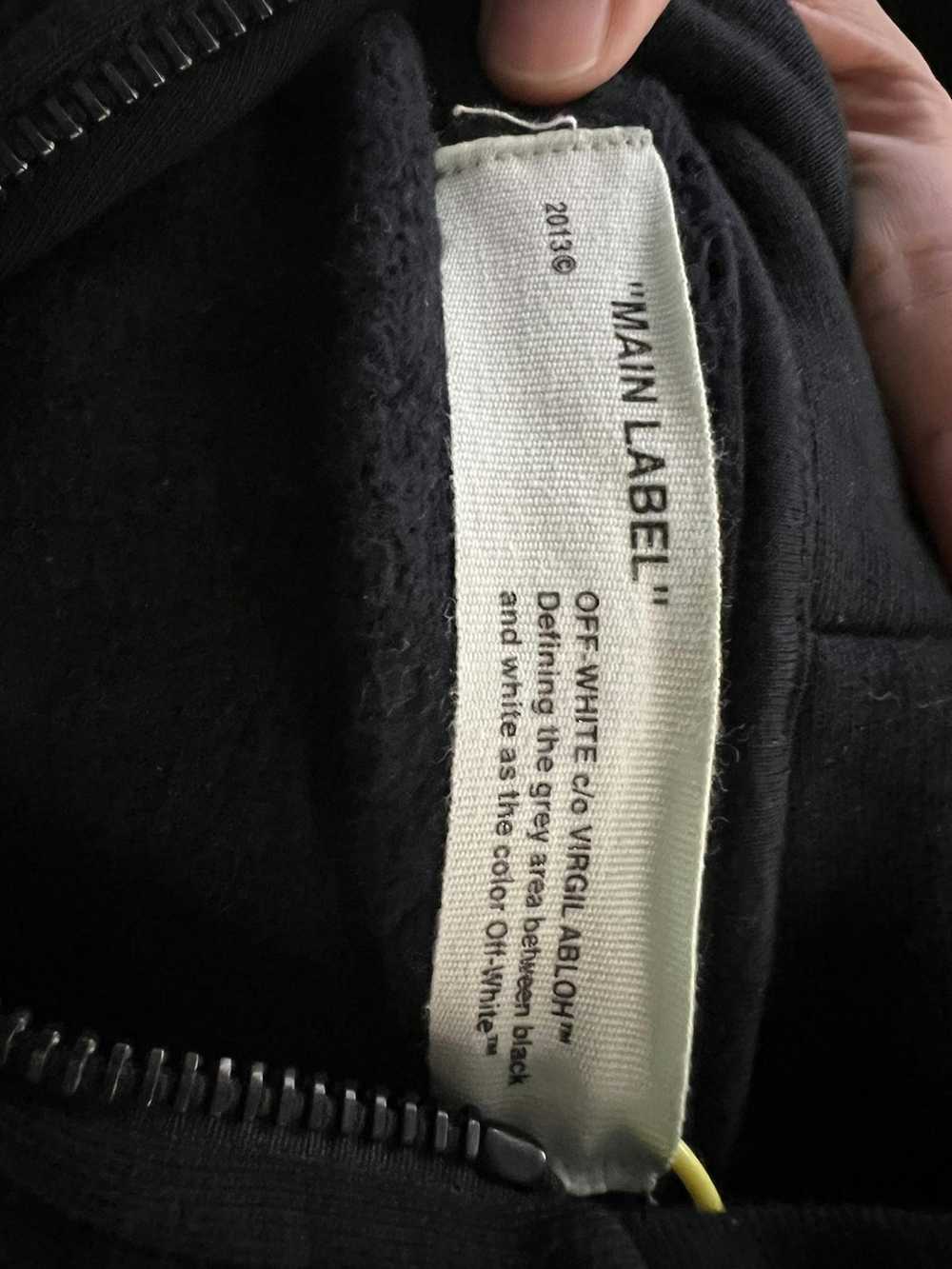 Off-White Off-White Essential Zip-Up Hoodie - image 4