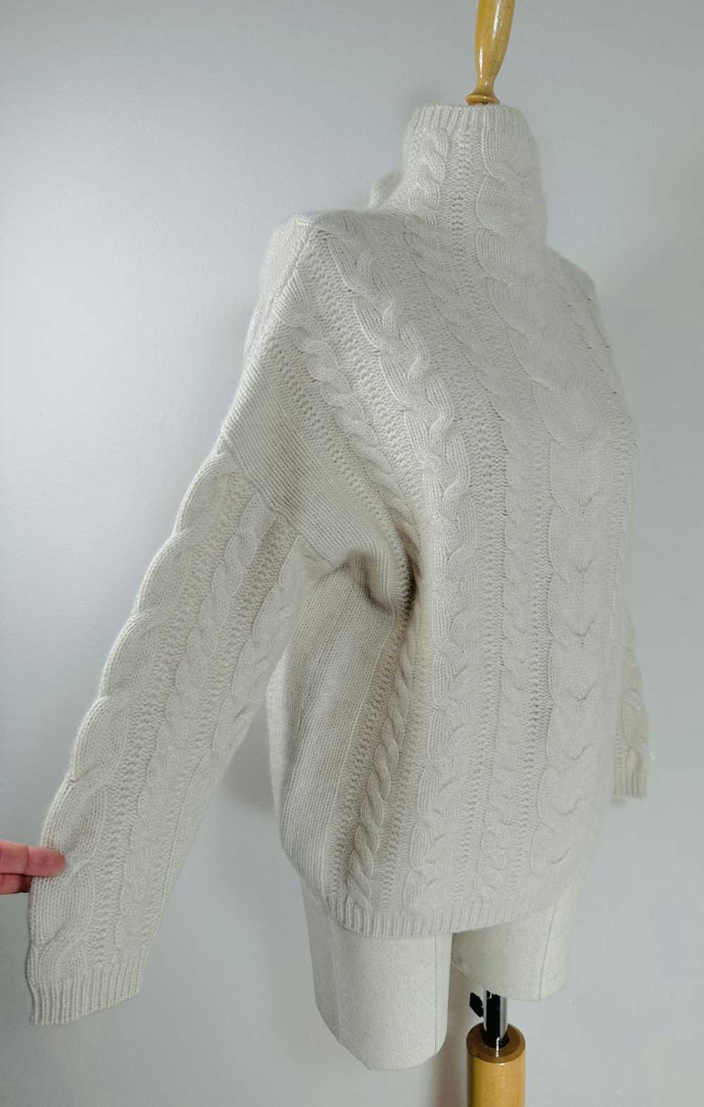 Cashmere & Wool Repeat white cashmere sweater - image 2