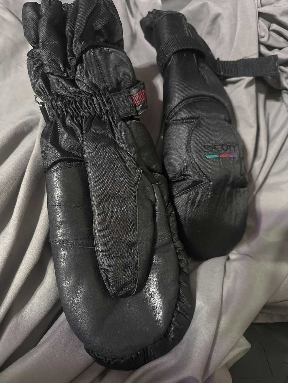 Schott O/s black Scott thermacontrol gloves close… - image 2