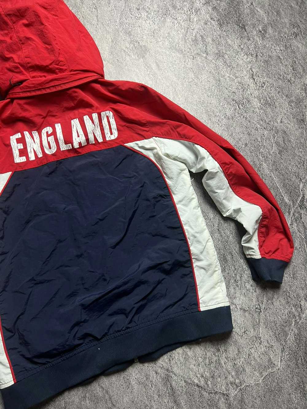 Soccer Jersey × Streetwear × Vintage Y2K England … - image 5