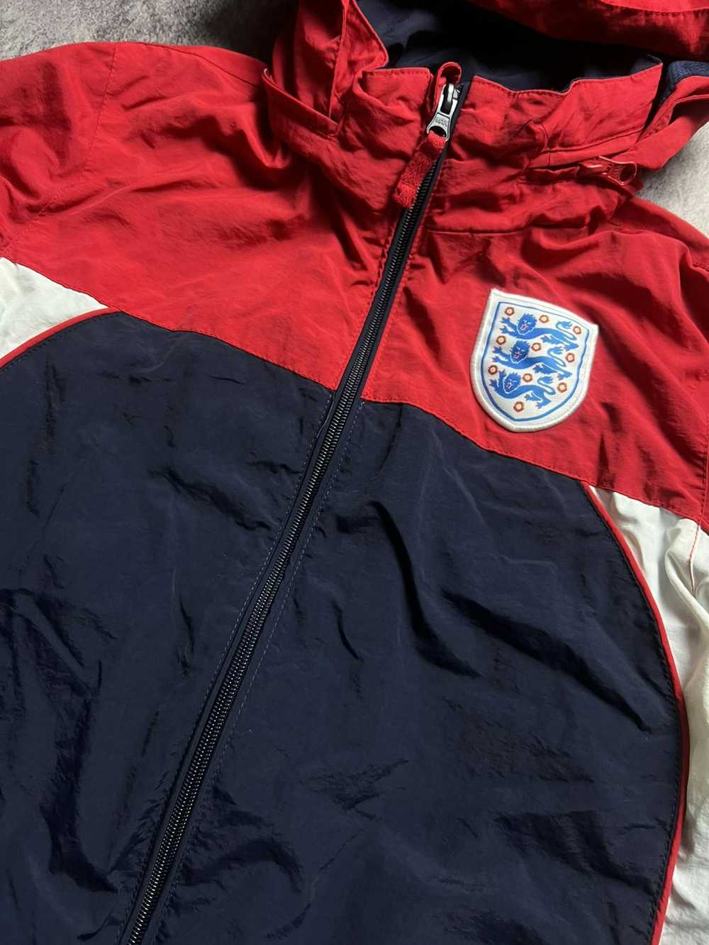 Soccer Jersey × Streetwear × Vintage Y2K England … - image 8