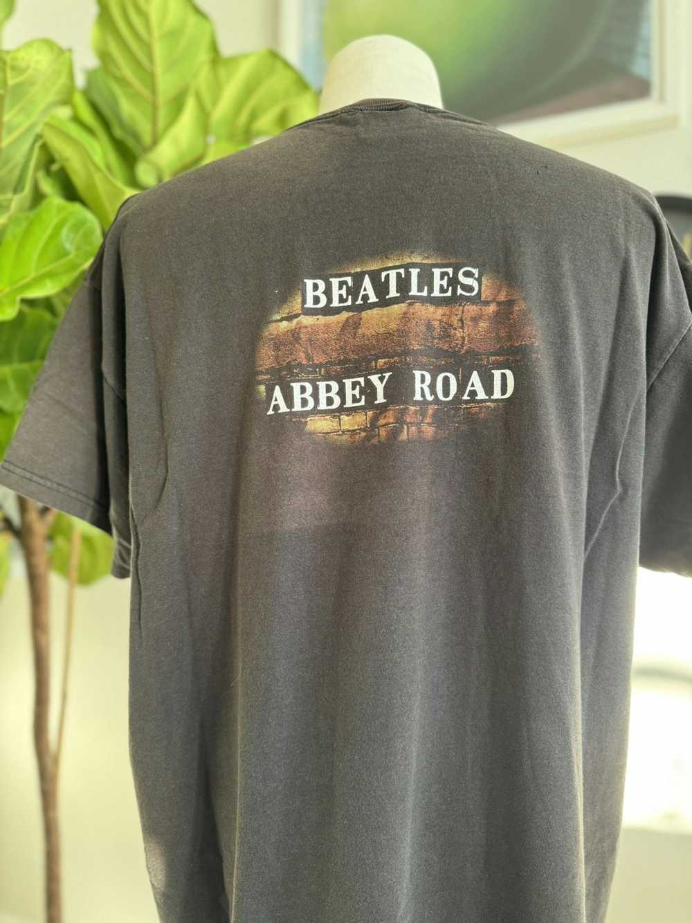 Band Tees × Vintage Vintage 1999 The Beatles "Abb… - image 2